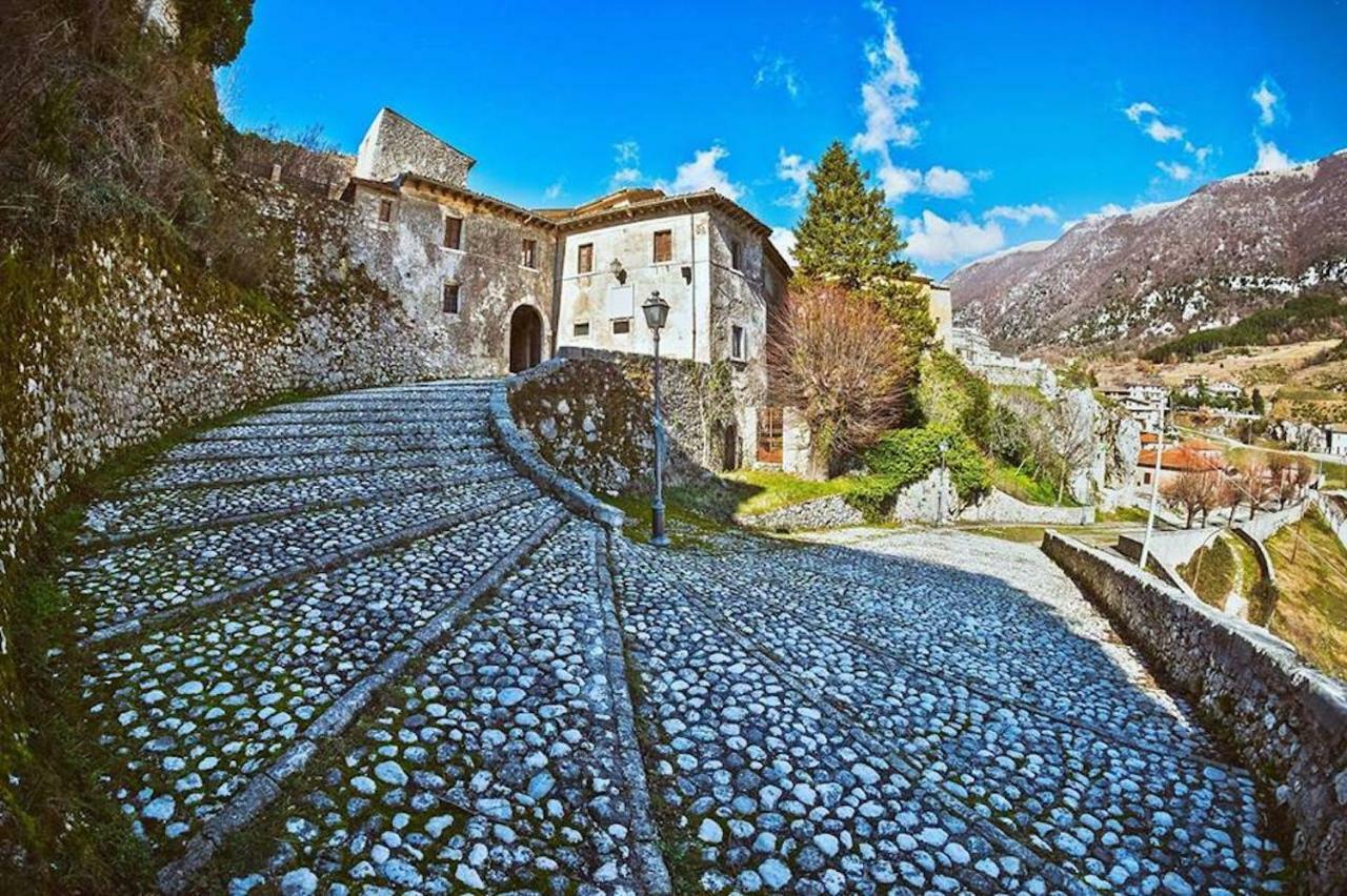 B&B Fiume Morino Bagian luar foto